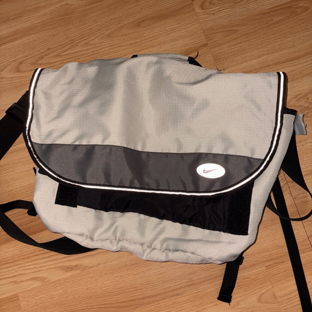 Vtg Vintage Nike Crossbody Messenger Bag Gray Backpack